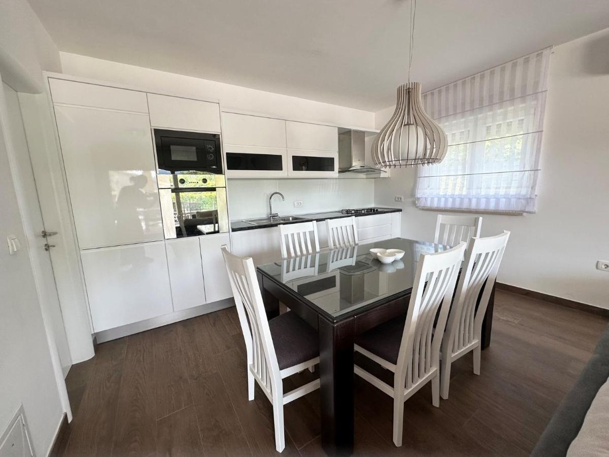 ליובוסקי Villa Antonija מראה חיצוני תמונה